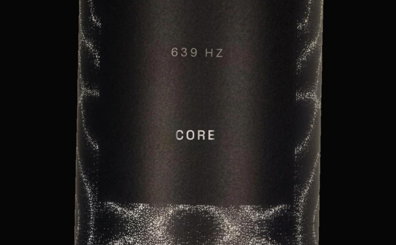 The label band with frequency and blend name